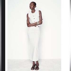 White Knit Pencil Skirt with Slit